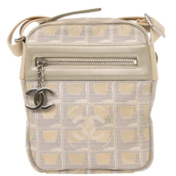 Chanel White Jacquard Nylon Travel Line Shoulder Bag 144881 - Picture 1 of 10
